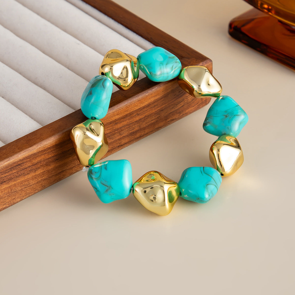 Resin Bracelet | Simple All-Match Design